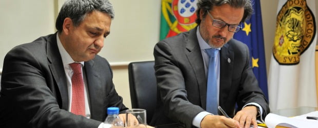 Cheques-dentista alargado a jovens com 15 anos