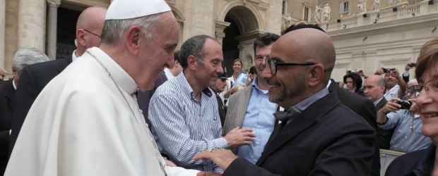 Papa Francisco reconhece trabalho dos Dentistas do Bem