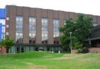Sabe qual é a melhor escola de medicina dentária?