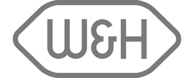 W&H faz doação de natal a ONG