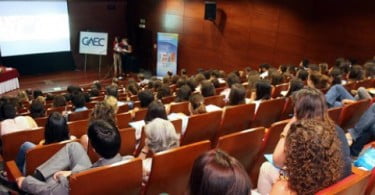 2.º Congresso de Atualização em Higiene Oral: Ácido hialurónico pode acelerar processo de cicatrização