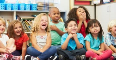 Escolas têm papel crucial na promoção da saúde oral