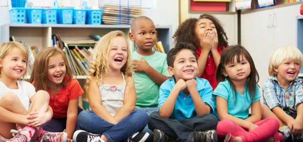 Escolas têm papel crucial na promoção da saúde oral