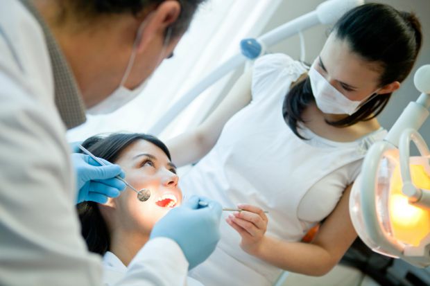 dentistas set pessoa no dentista