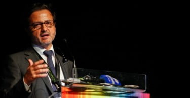 Orlando Monteiro da Silva reeleito bastonário da OMD