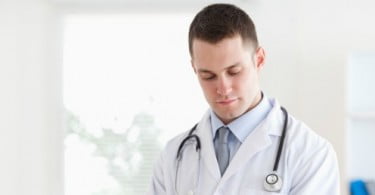 Médicos têm 15 minutos por consulta