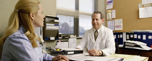 Pacientes recorrem a médicos de clínica geral para problemas de saúde oral