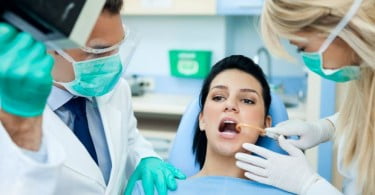 O que o estado da saúde oral pode revelar sobre a saúde em geral