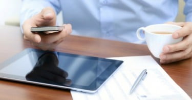 Uso excessivo da Internet pode aumentar stresse e risco de depressão
