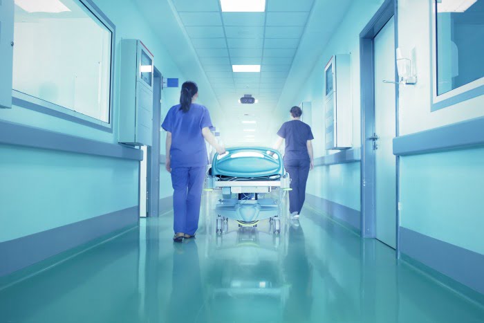 corredor de hospital