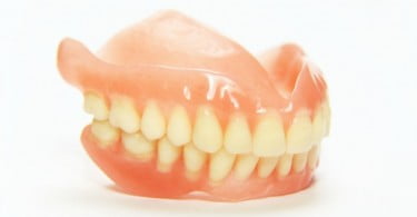 prótese dentária