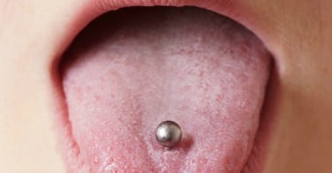 piercing na língua