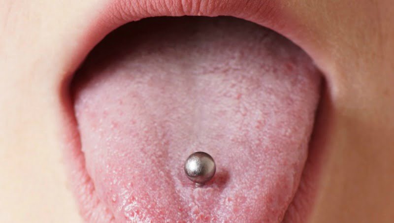 piercing na língua