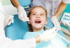criança no dentista Saúde Oral