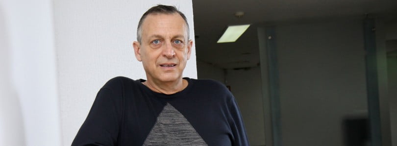 António Mano Azul Saúde Oral