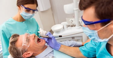 check-up dentário