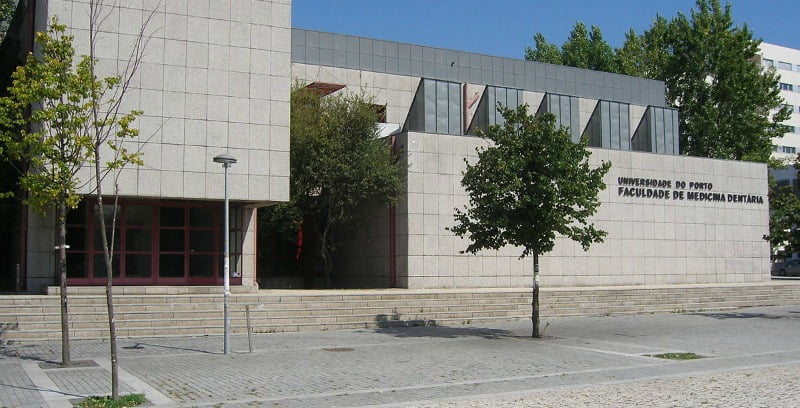 faculdade de medicina dentária da Universidade do Porto