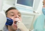 Perda dentária relacionada com doenças cardiovasculares em pessoas de meia idade