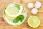 Bebidas ácidas e chás de frutos podem acelerar erosão dos dentes