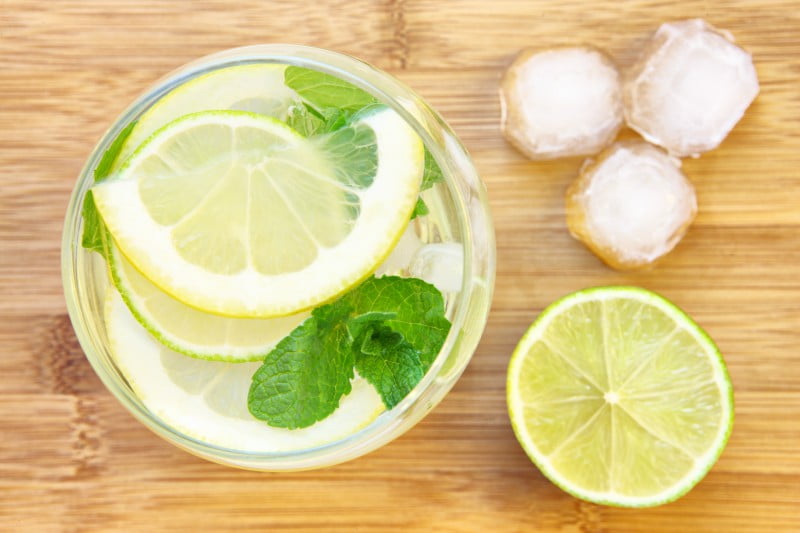 Bebidas ácidas e chás de frutos podem acelerar erosão dos dentes