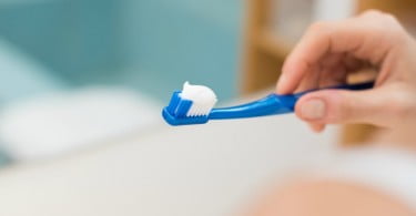 Erosão e hipersensibilidade dentária: dentífricos não asseguram proteção total, revela estudo