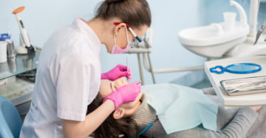 Cross e Up Selling: a arte de se relacionar com o seu Paciente