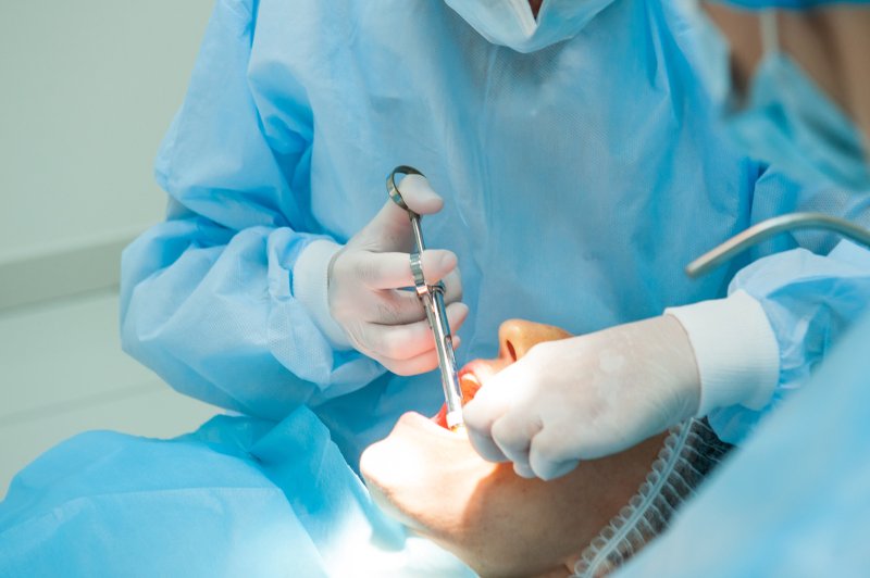 IPO do Porto cria linha para ajudar profissionais de saúde com questões sobre cancro de cabeça e pescoço