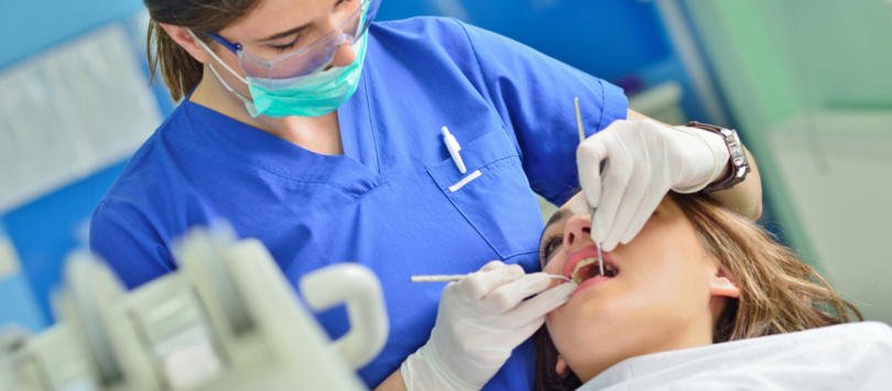 Dentistas do SNS com dificuldades em referenciar pacientes para consulta hospitalar