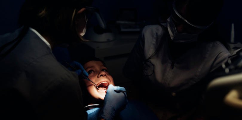 clínica dentária saúde oral