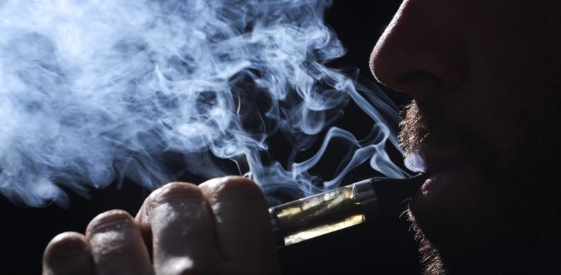 Associação Dentária Americana pede proibição de produtos vaping