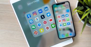 Facebook ou Instagram na clinica dentária