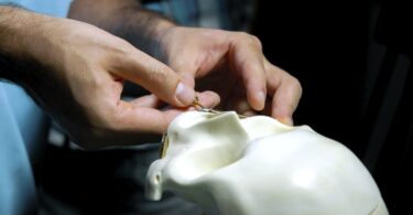 MALO CLINIC Education Saude Oral