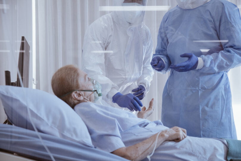 Brasil: médicos dentistas cuidam da saúde oral de pacientes internados com covid-19
