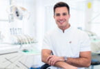 Cerca de 40% dos jovens médicos dentistas portugueses faz consultas gratuitas