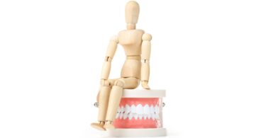 A FDI publicou diretrizes práticas de postura correta e ergonomia para médicos dentistas e as suas equipas dentárias.