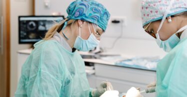 O projeto Sorrisos Especiais já fez cerca de 60 atendimentos e 90 operações destinados a pacientes com deficiência, desde o seu lançamento.