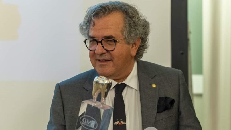 A homenagem ao médico dentista João Pimenta foi um dos momentos altos da primeira Reunião Nacional do Sindicato dos Médicos Dentistas (SMD).