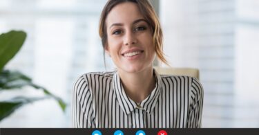 Um novo inquérito da OHF e da Align Technology descobriu que 58% dos adultos do Reino Unido mudou a sua perceção do seu próprio sorriso.