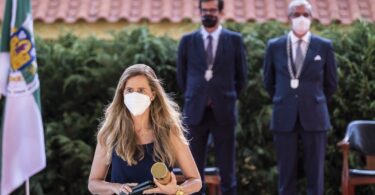 A ONG Mundo A Sorrir foi condecorada pela Câmara Municipal do Porto com a Medalha Municipal de Mérito de Grau Ouro, no dia 9 de julho.