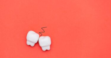 Investigadores suecos querem perceber como o bruxismo afeta a longevidade das restaurações dentárias, através da avaliação das complicações.