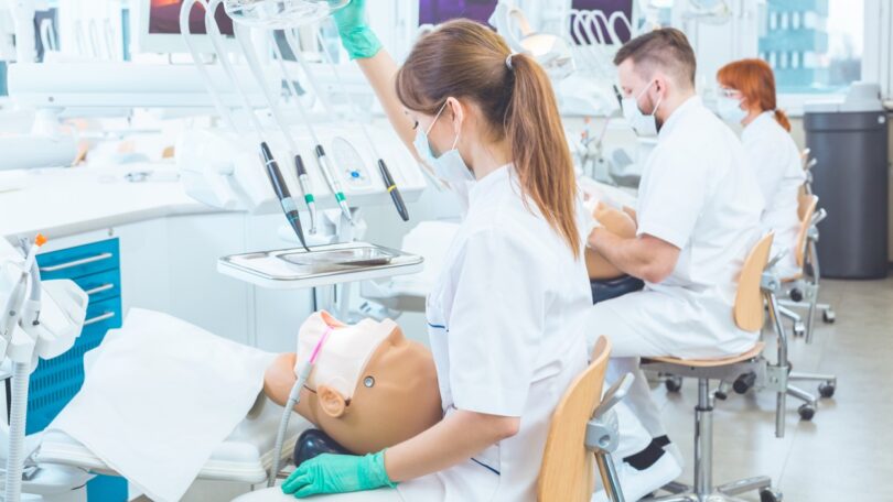 sobrelotacao-universidades-britanicas-pagam-a-estudantes-para-mudarem-de-universidade