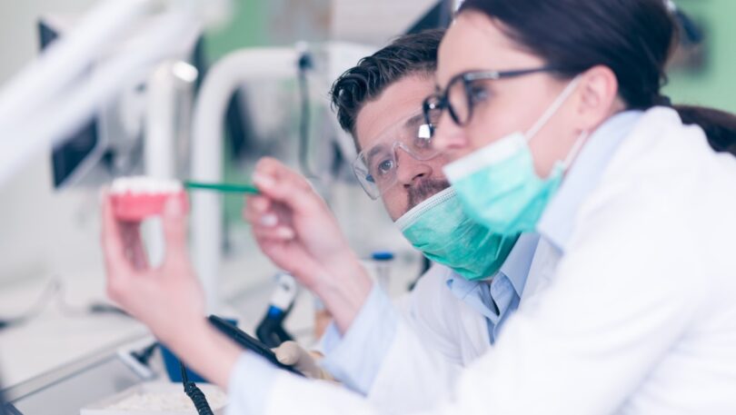 Cimeira do Buçaco, subordinada ao tema “desafios estratégicos do ensino superior de medicina dentária em Portugal”, ocorreu a 24 de setembro.