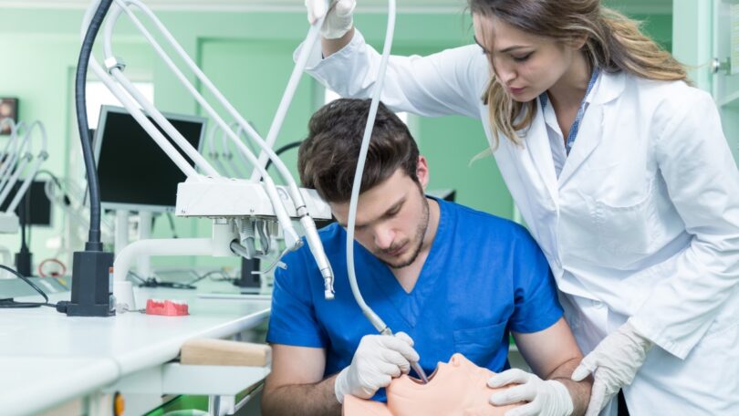 “Não há condições para a abertura de mais mestrados integrados de medicina dentária”, declarou a Ordem dos Médicos Dentistas (OMD).